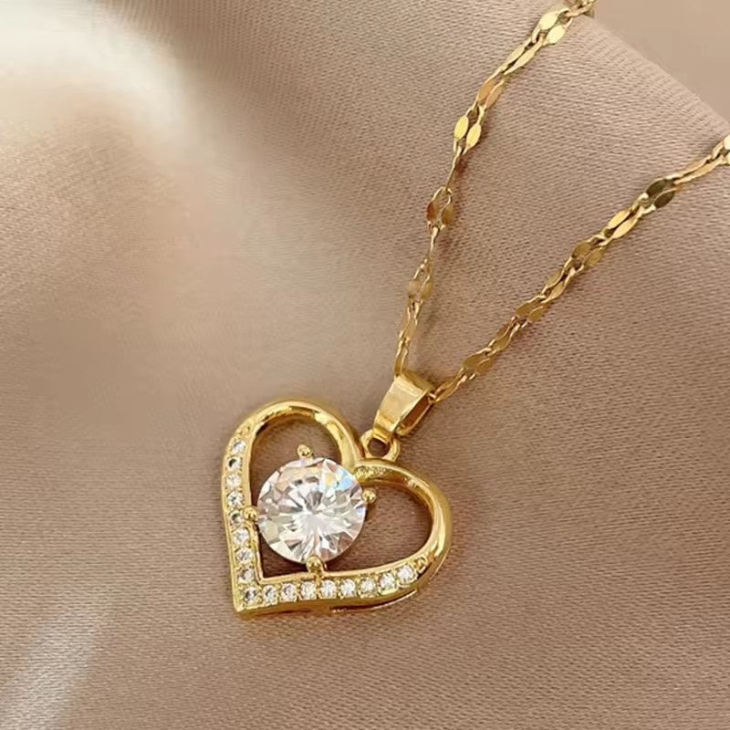 Heart-Shaped Zircon Clavicle Necklace
